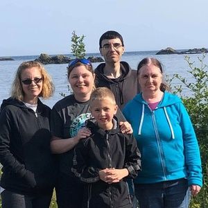 Meet your Posher, Tracy